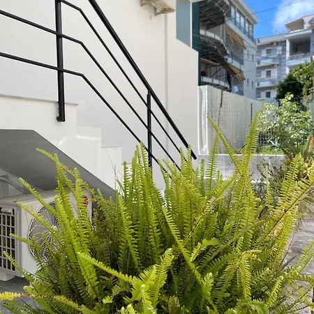 Sun And Sea Apartment *